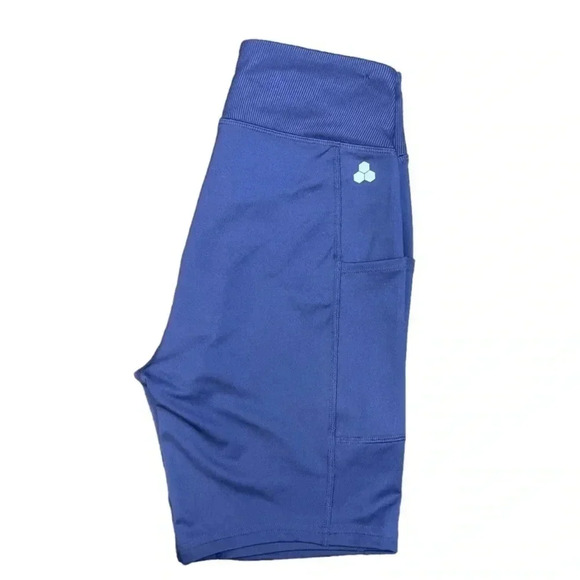 TEK Gear bike short NWT - Picture 2 of 3